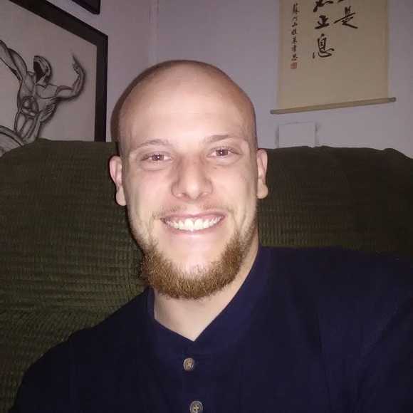 Meet your Posher, Cameron - Picture 4 of 6